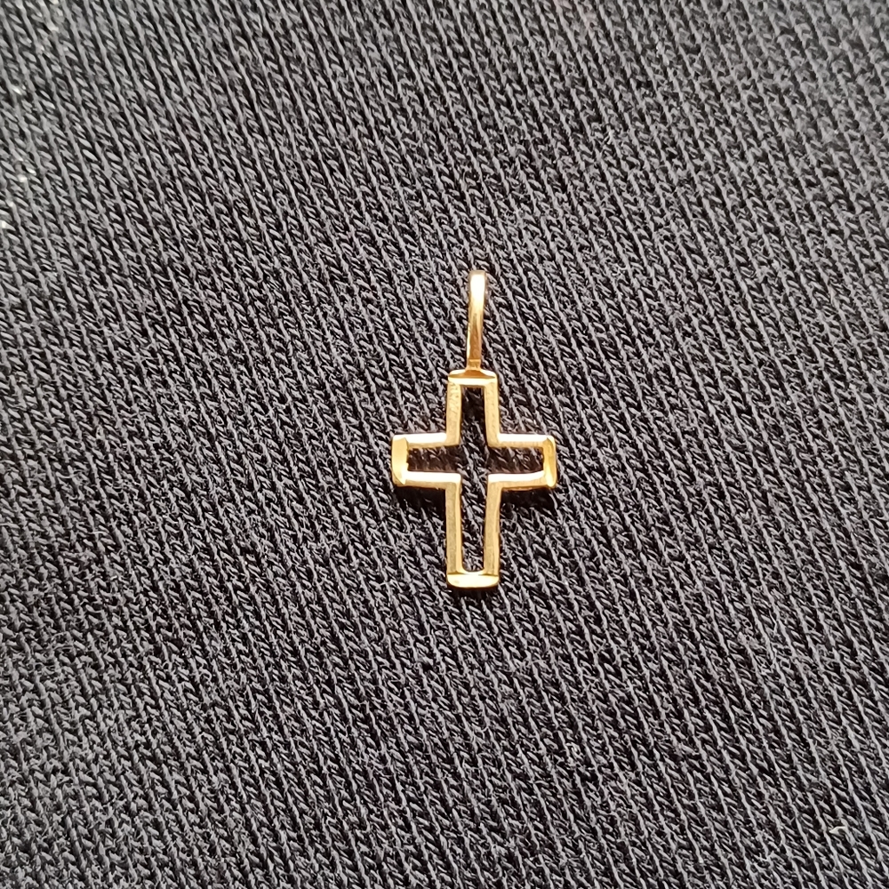 **SOLD** Vintage 14K Yellow Gold Cross Pendant
